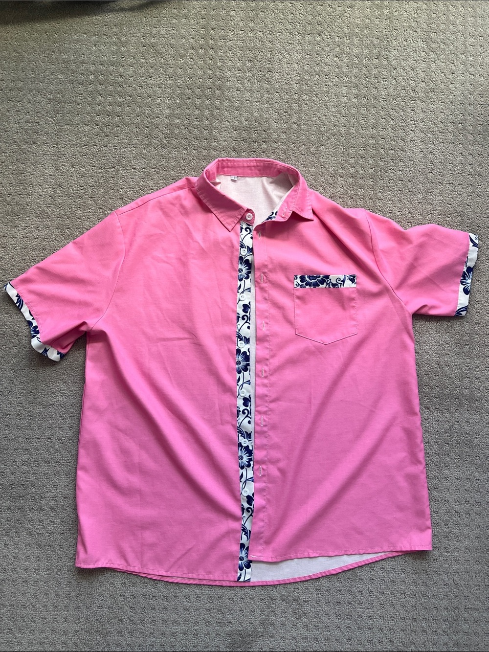 Men's Pink Short-Sleeve Shirt with Floral Trim